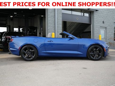 Used 2022 Chevrolet Camaro LT w/ Technology Package image 1