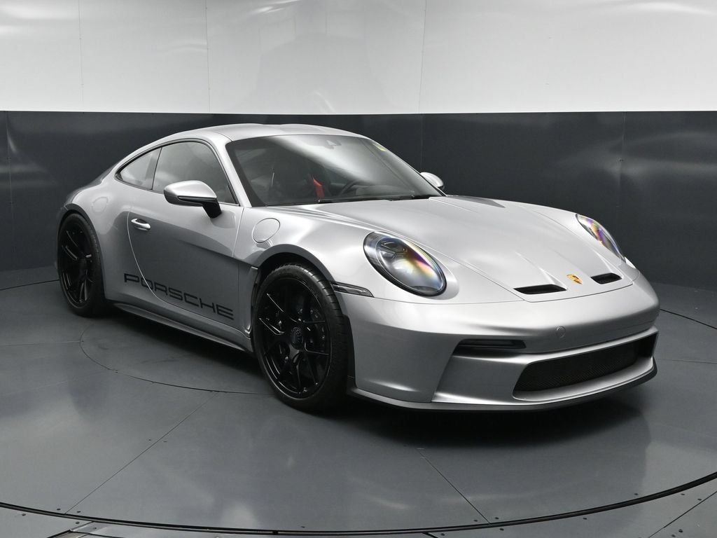 Certified 2024 Porsche 911 GT3 RS RWD image 13