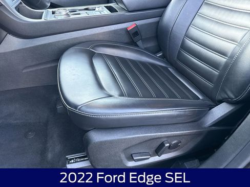 Certified 2022 Ford Edge SEL image 12