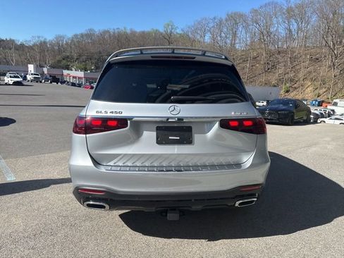 New 2026 Mercedes-Benz GLS 450 4MATIC image 3