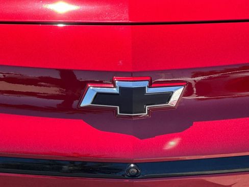 Used 2023 Chevrolet Bolt LT w/ Infotainment Package FWD image 43