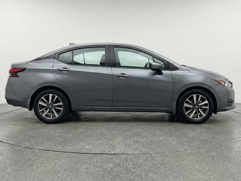 Used 2025 Nissan Versa SV image 11