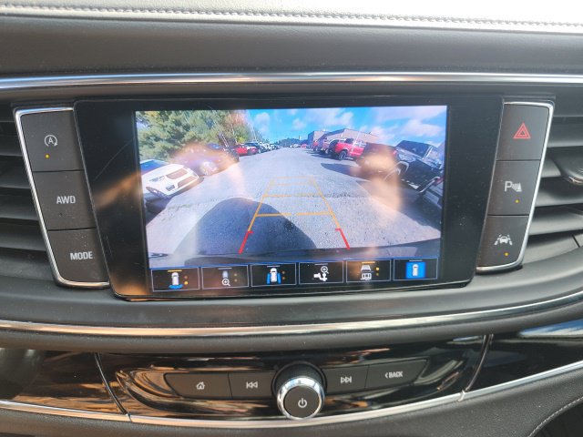Used 2022 Buick Enclave Avenir w/ Trailering Package, 5000 lbs. AWD/4WD image 17