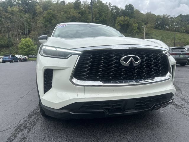 Used 2023 INFINITI QX60 Pure AWD/4WD image 11