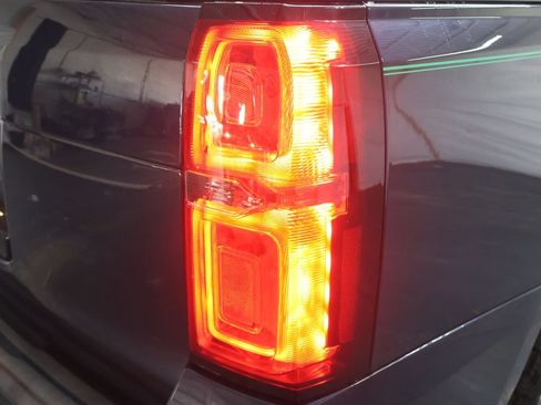 Used 2019 Chevrolet Tahoe LT w/ Max Trailering Package AWD/4WD image 32