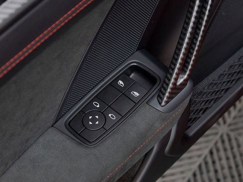 Used 2026 Porsche 911 GT3 image 29