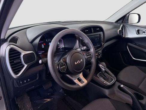 Used 2024 Kia Soul LX w/ Option Group 015 image 22