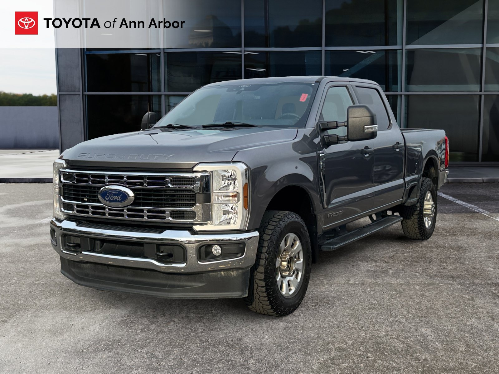 Used 2024 Ford F350 XLT w/ Camper Package AWD/4WD image 7