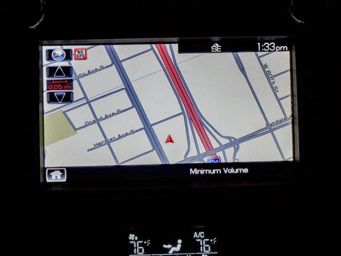 Used 2011 Lincoln Navigator L 4WD image 26