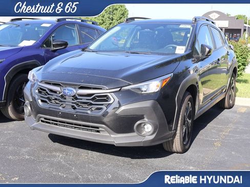 Used 2025 Subaru Crosstrek 2.5i Premium AWD/4WD image 12