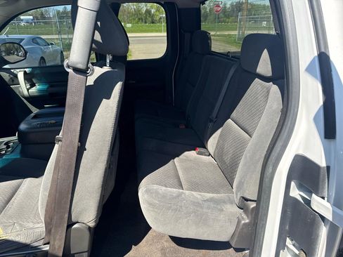 Used 2008 GMC Sierra 1500 SLE w/ SLE2 Preferred Package AWD/4WD image 11