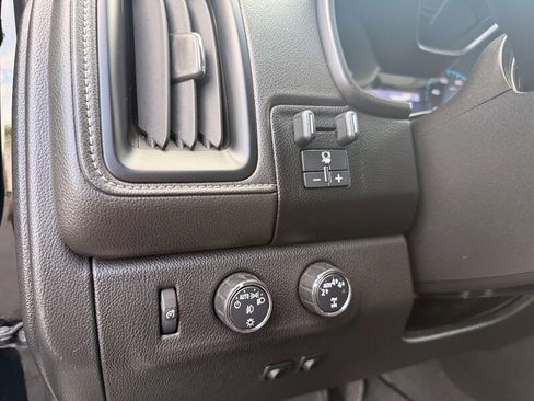 Used 2020 GMC Canyon Denali AWD/4WD image 10