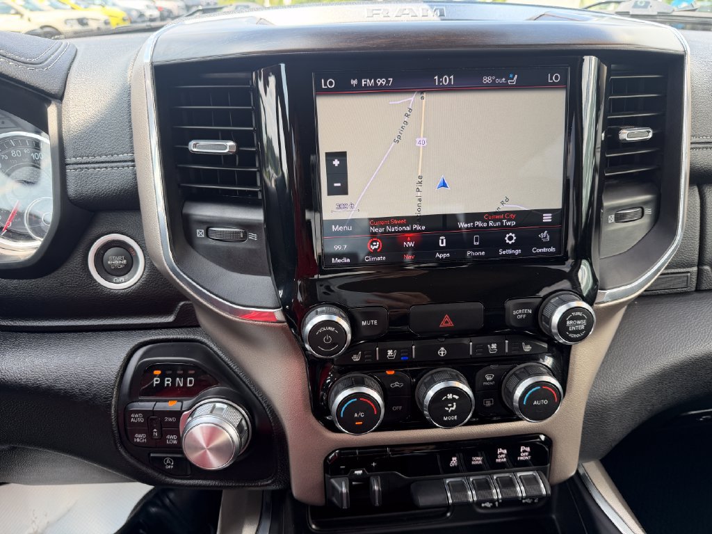 Used 2021 RAM 1500 Laramie AWD/4WD image 29