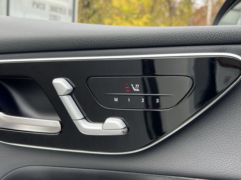 Certified 2026 Mercedes-Benz GLC 300 4MATIC image 33