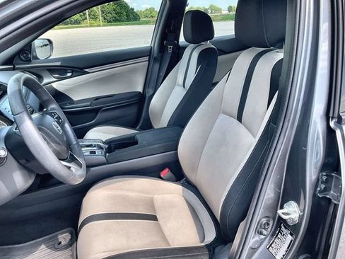 Used 2019 Honda Civic EX image 19
