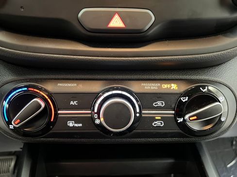Used 2024 Kia Soul LX w/ Option Group 015 FWD image 52