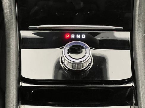 Used 2023 Jeep Grand Cherokee L Laredo image 42