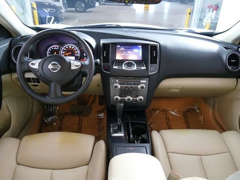 Used 2014 Nissan Maxima 3.5 SV w/ Technology Package FWD image 15
