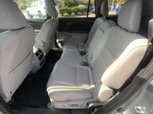Certified 2021 Honda Pilot Special Edition image 11