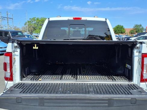 Used 2022 Ford F150 Lariat w/ Equipment Group 502A High image 18