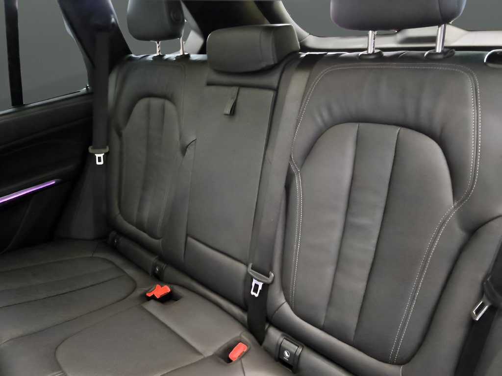 Used 2022 BMW X5 xDrive45e AWD/4WD image 17
