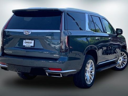 Used 2021 Cadillac Escalade Premium Luxury AWD/4WD image 13