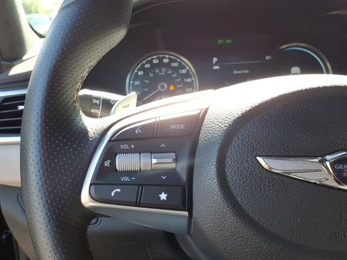 Used 2023 Genesis G70 3.3T w/ Sport Prestige Package AWD/4WD image 16