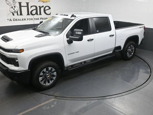 Used 2025 Chevrolet Silverado 2500 Custom w/ Custom Convenience Package AWD/4WD image 44