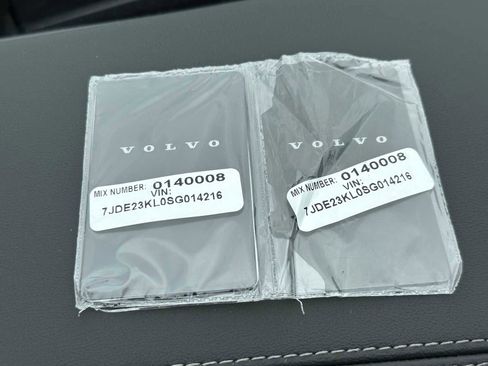 New 2025 Volvo EX90 Ultra image 38