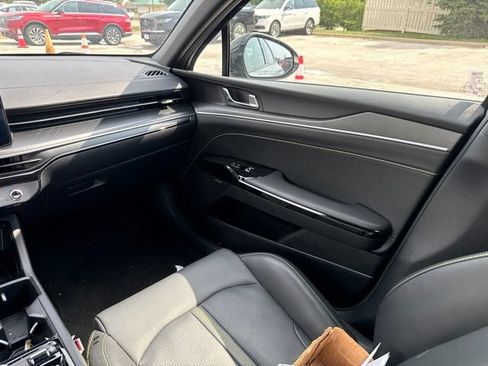 Used 2025 Kia K5 GT w/ GT1 Package FWD image 19