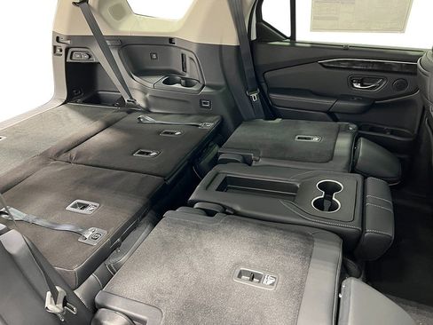 New 2025 Honda Pilot Elite image 36
