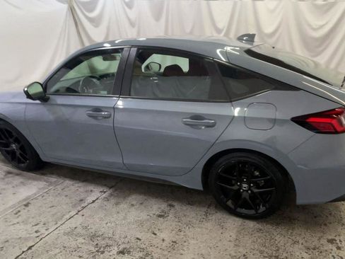 Used 2024 Honda Civic Sport image 6