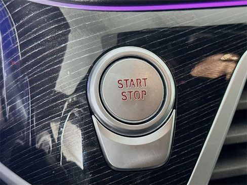 Used 2019 BMW ALPINA B7 xDrive w/ Luxury Rear Seating Package image 28