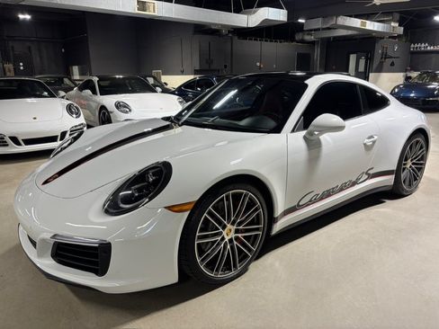 Used 2019 Porsche 911 Carrera 4S AWD/4WD image 15