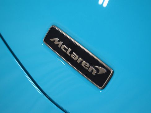 New 2025 McLaren Artura Spider image 4