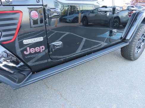 Used 2020 Jeep Wrangler Unlimited Rubicon w/ Quick Order Package 28Y Recon image 11