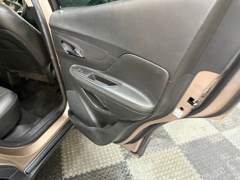 Used 2018 Buick Encore Preferred image 25