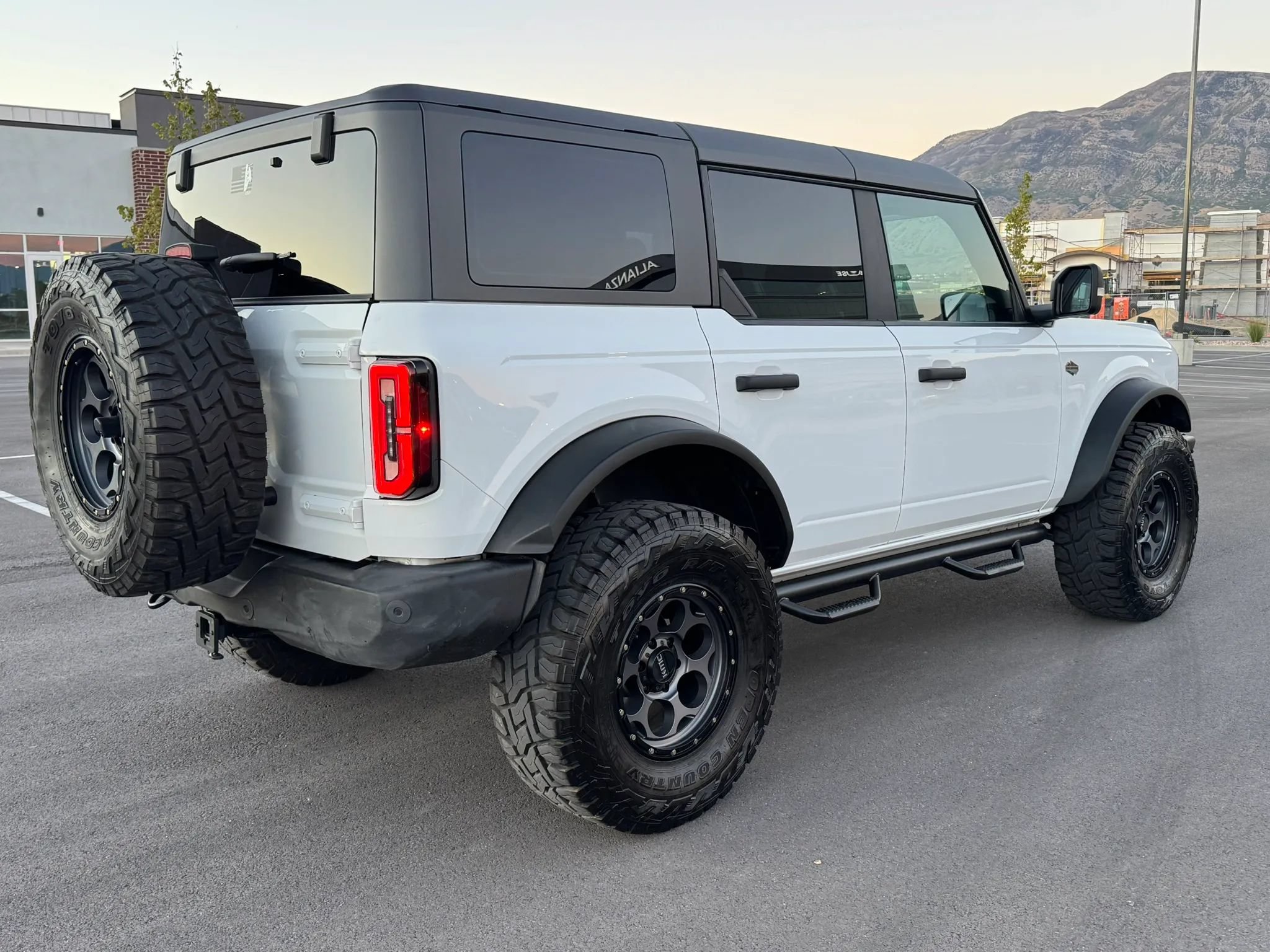 Used 2023 Ford Bronco Wildtrak AWD/4WD image 7