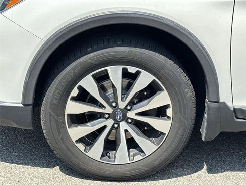 Used 2016 Subaru Outback 3.6R Limited AWD/4WD image 12