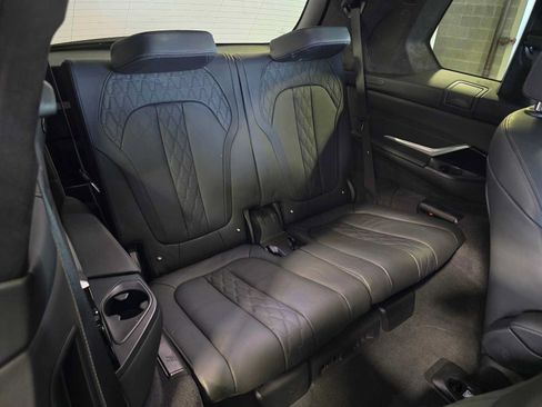 Used 2024 BMW X7 M60i w/ Climate Comfort Package AWD/4WD image 34