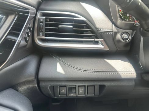 Used 2024 Subaru Outback Limited XT AWD/4WD image 8