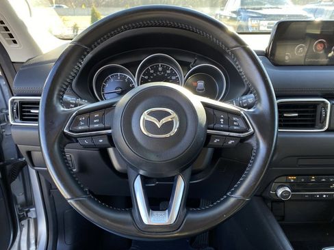 Used 2020 MAZDA CX-5 Touring image 13