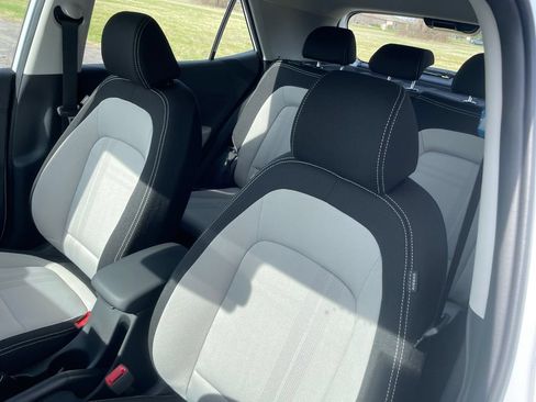 New 2026 Hyundai Venue SEL FWD image 10