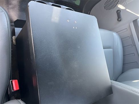 Used 2013 Ford F450 XL w/ Snow Plow Prep Pkg image 16