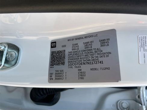 Used 2022 Chevrolet Colorado Z71 image 28