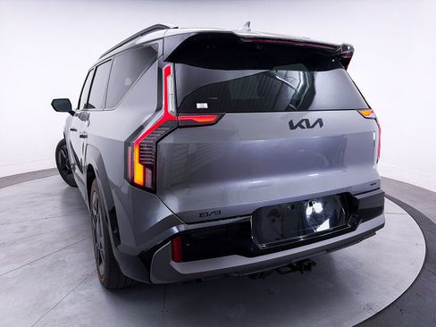 Used 2024 Kia EV9 GT-Line image 11