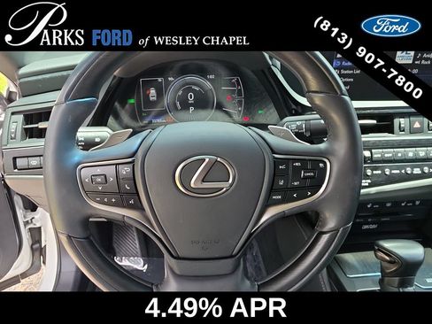 Used 2022 Lexus ES 300h Ultra Luxury w/ Accessory Package 2 FWD image 30