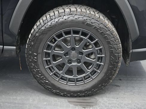 Used 2019 Toyota RAV4 XLE AWD/4WD image 23