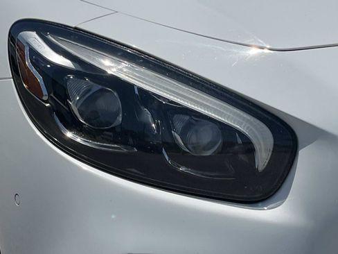 Used 2017 Mercedes-Benz SL 450 image 8