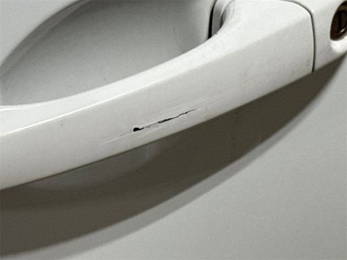 Used 2015 Jeep Patriot High Altitude image 32